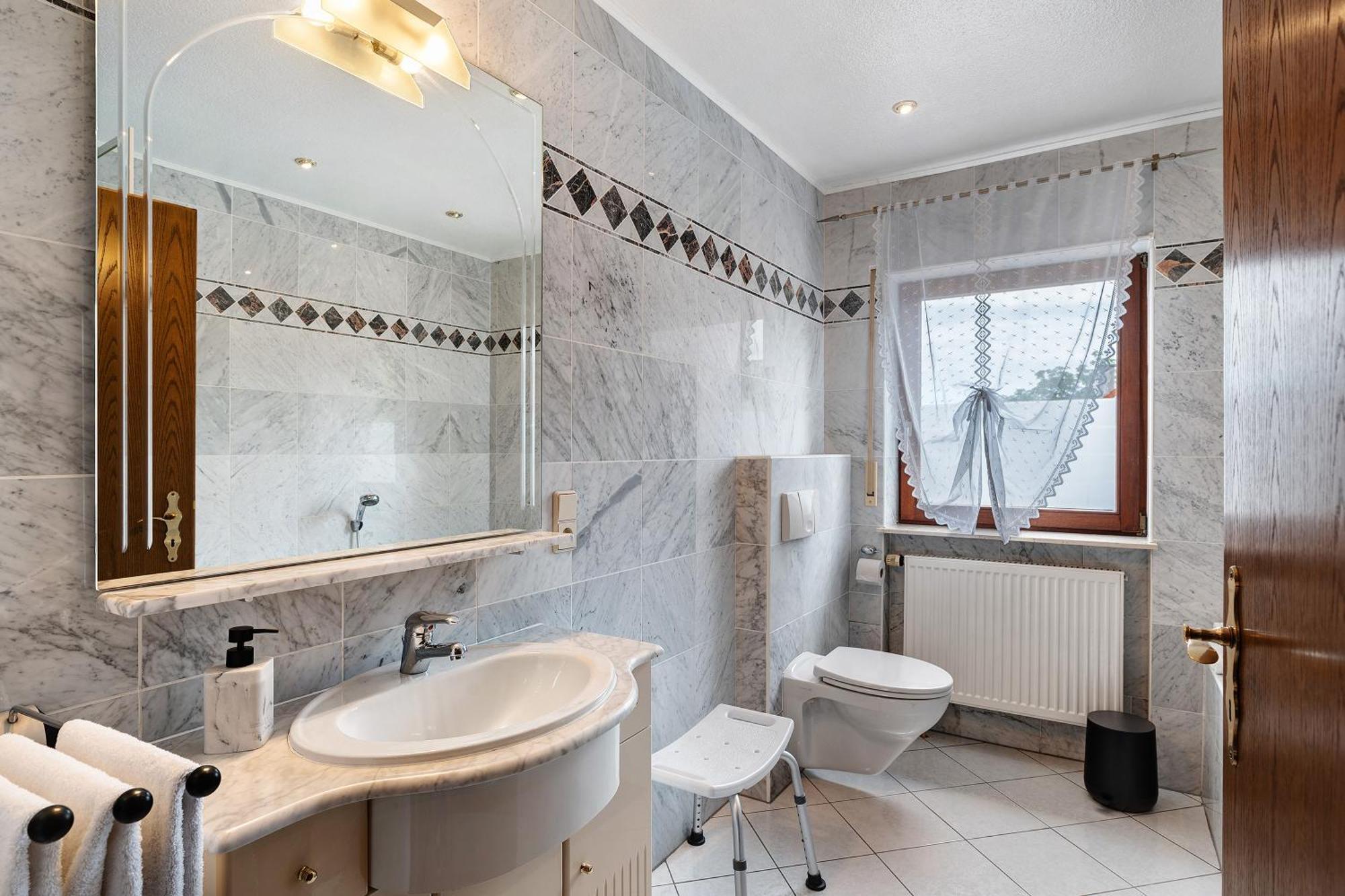 Ferienwohnung Serr Lauf Buitenkant foto